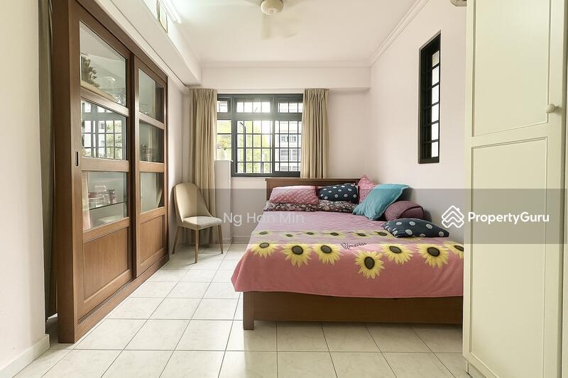 HDB Flat for Sale: D27, 750323
