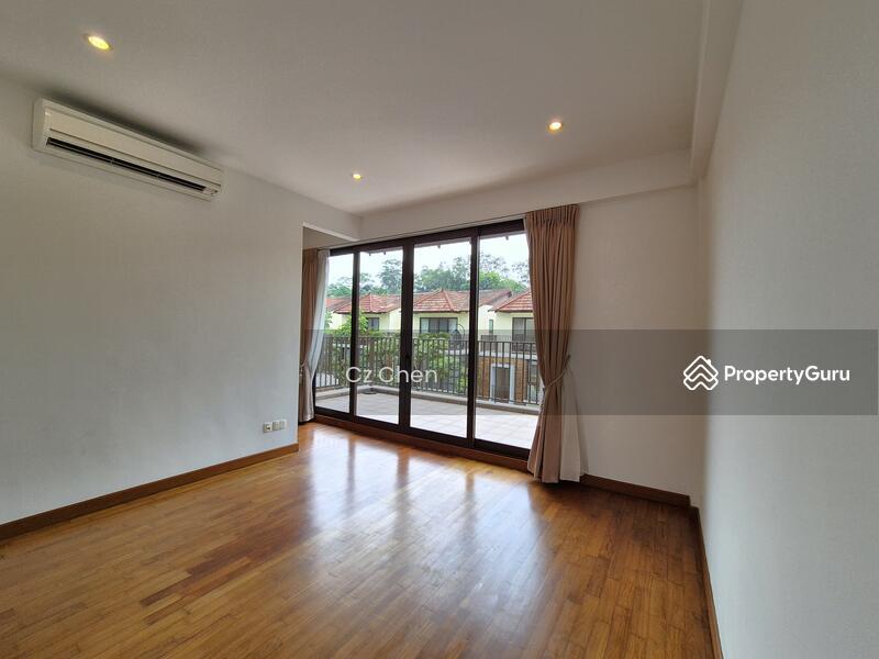Cluster House for Sale: D11, 298700