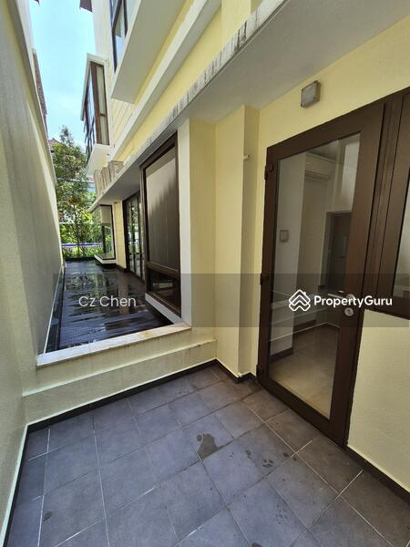 Cluster House for Sale: D11, 298700