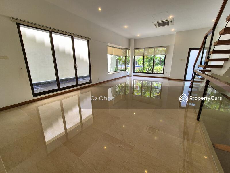 Cluster House for Sale: D11, 298700