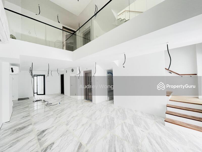 Terrace for Sale: D20, 576258