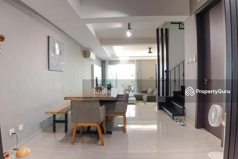 Terrace for Sale: D17, 507165