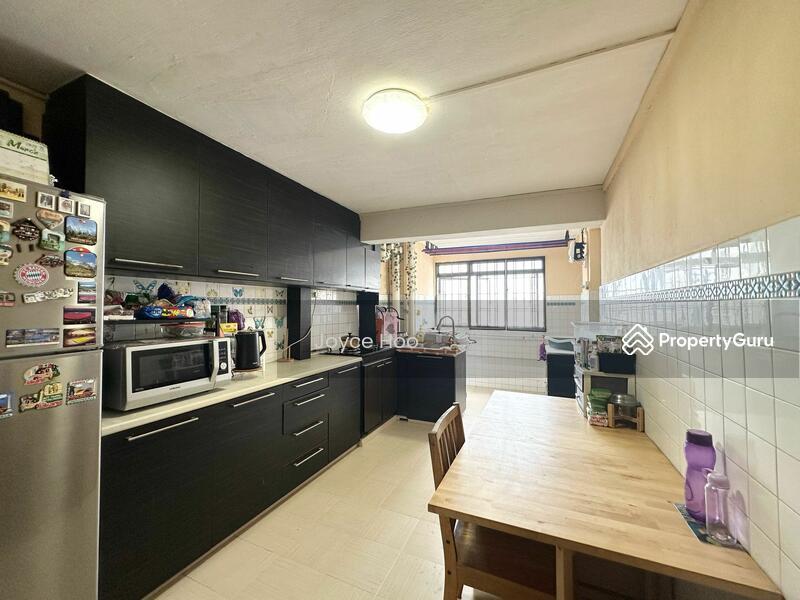 HDB Flat for Sale, 222 Lorong 8 Toa Payoh, SGD 485,000 | 99-year lease