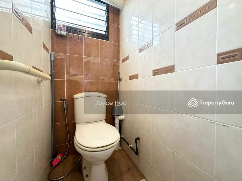 HDB Flat for Sale, 222 Lorong 8 Toa Payoh, SGD 485,000 | 99-year lease