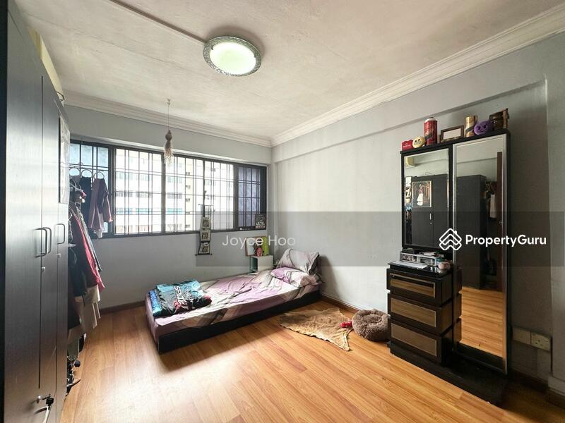 HDB Flat for Sale, 222 Lorong 8 Toa Payoh, SGD 485,000 | 99-year lease