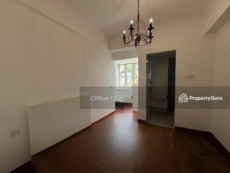 Corner Terrace for Sale: D19, 540000