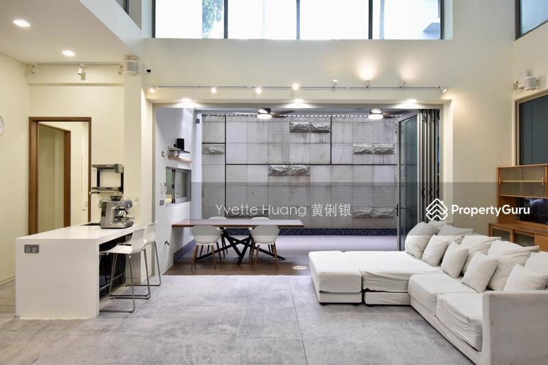 Apartment for Sale: D15, 424218