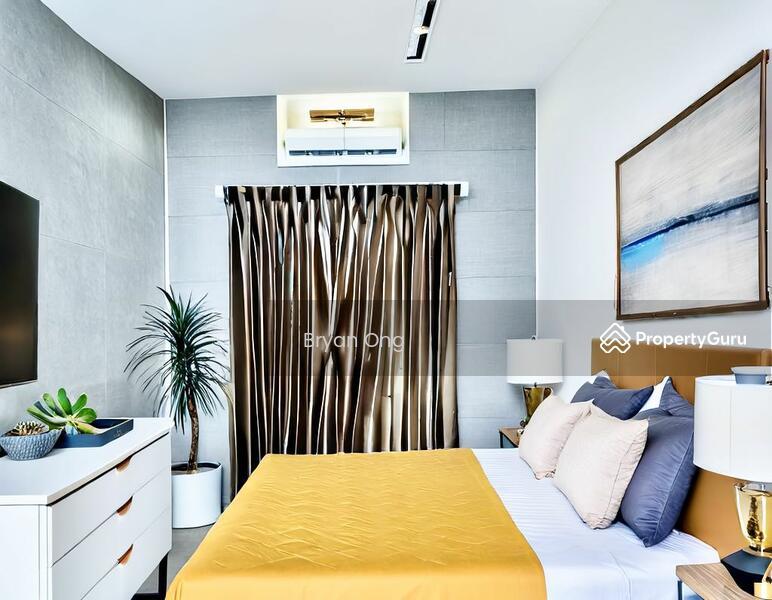 Corner Terrace for Sale: D13, 348882