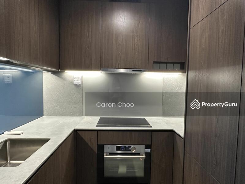 Condominium for Sale: D07, 188105