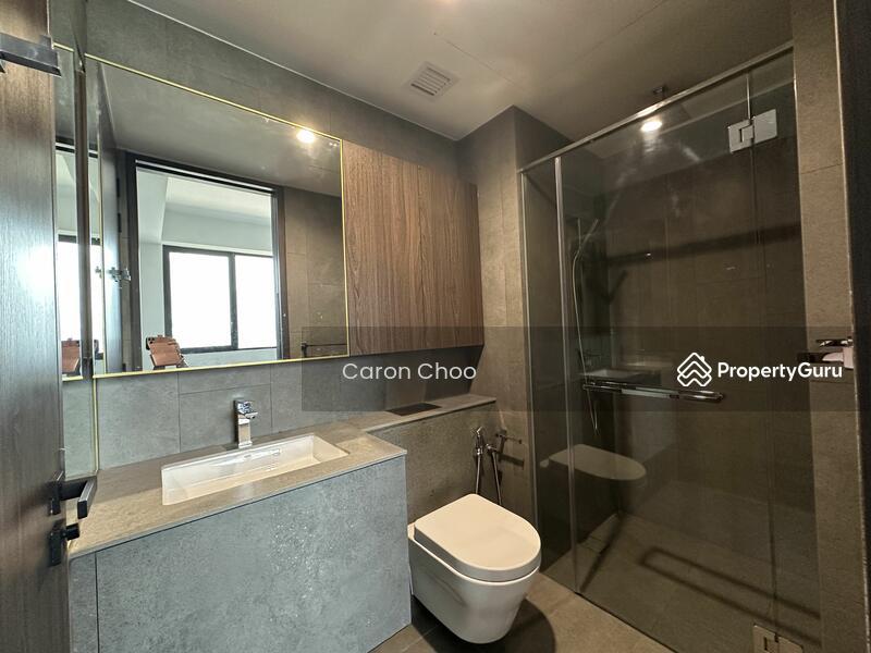 Condominium for Sale: D07, 188105