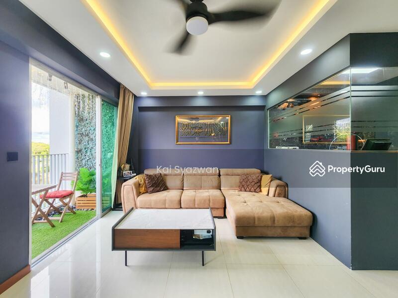 Prop-GPT: HDB Flat: D27  126C Canberra Street