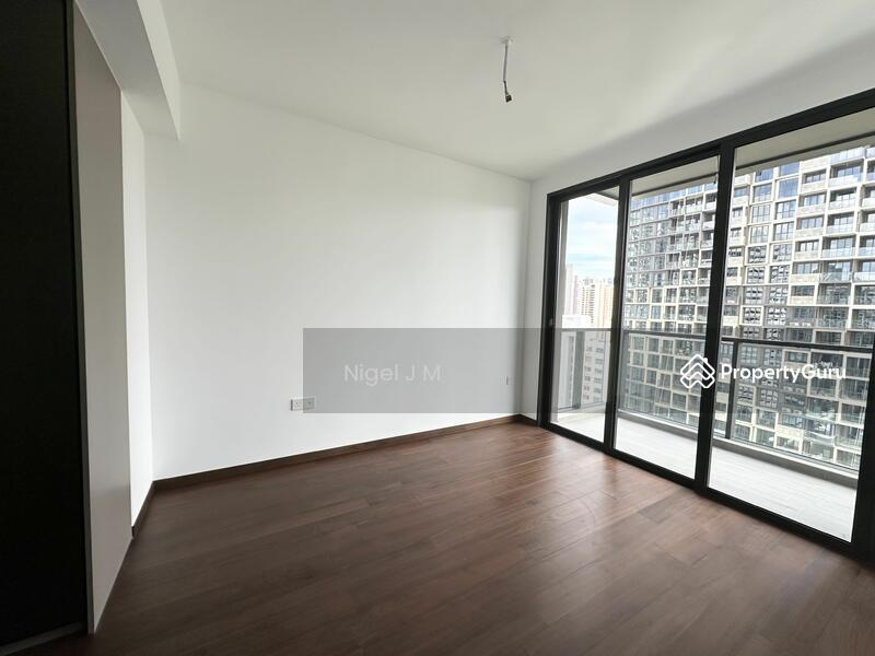 Condominium for Sale: D09, 239588