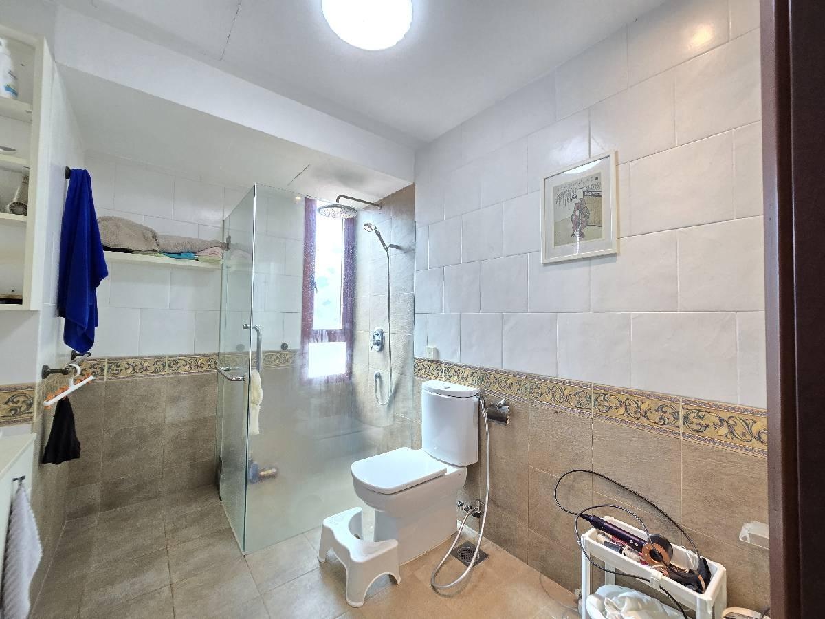 Tanah Merah Green stunning inter terrace Terraced House For Sale, $3,300,000, 5 Bed 5 Bath 3,000 sqft $2,020.00 psf