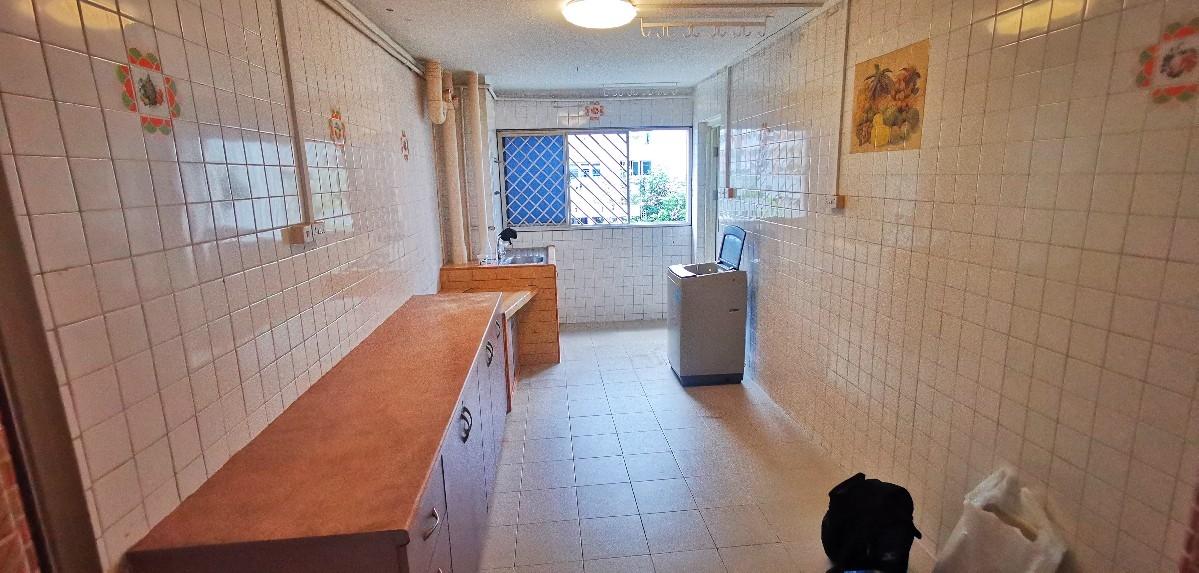 106 Bishan Street 12 HDB Apartment For Sale, $720,000, 3 Bed 2 Bath 904 sqft $796.00 psf