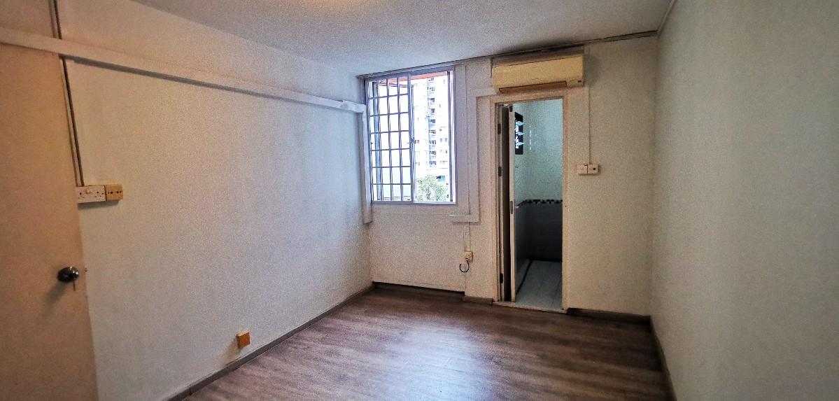 106 Bishan Street 12 HDB Apartment For Sale, $720,000, 3 Bed 2 Bath 904 sqft $796.00 psf