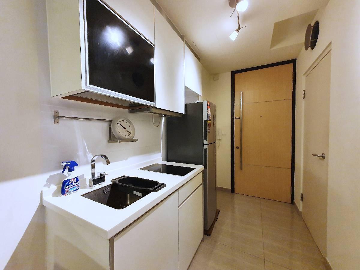 Vibes @ Kovan Condominium For Sale, $690,000, 1 Bed 1 Bath 377 sqft $1,830.00 psf