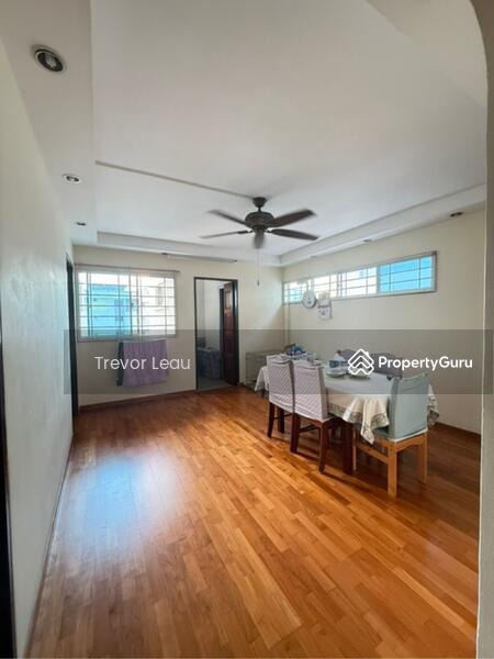 HDB Flat for Sale, 643 Yishun Street 61, SGD 880,000 | 99-year lease
