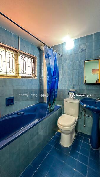 Corner Terrace for Sale: D19, 550000