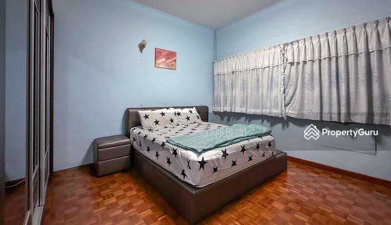 Corner Terrace for Sale: D19, 550000