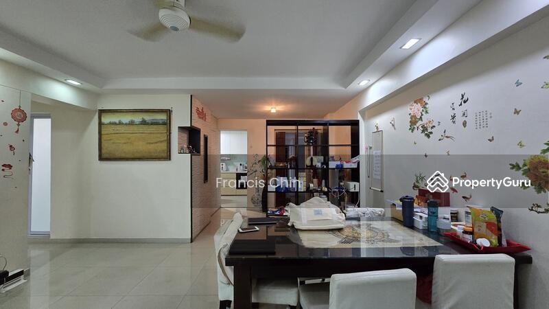 HDB Flat for Sale, 652 Senja Link, SGD 868,888 | 99-year lease