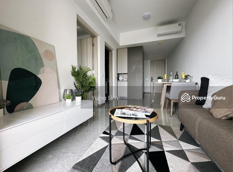 Prop-GPT: Condominium: D19  Sengkang Grand Residences