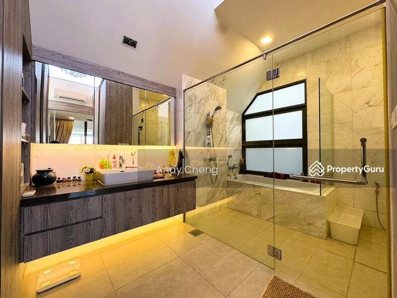 Serangoon Garden. Tastefully Renovated. Walk To MyVillage