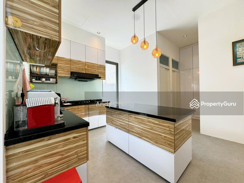 Serangoon Garden. Tastefully Renovated. Walk To MyVillage