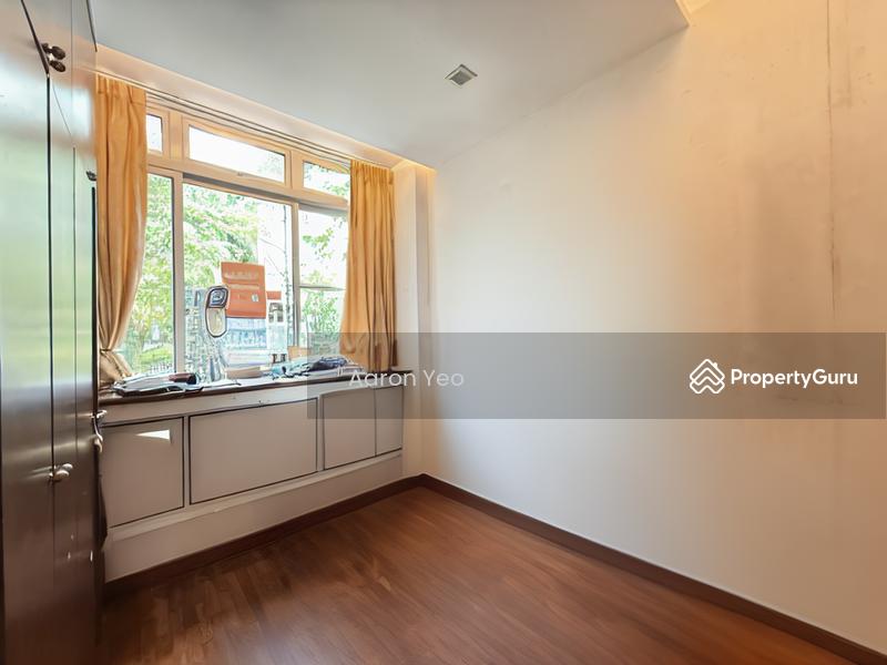Condominium for Sale: D10, 259801