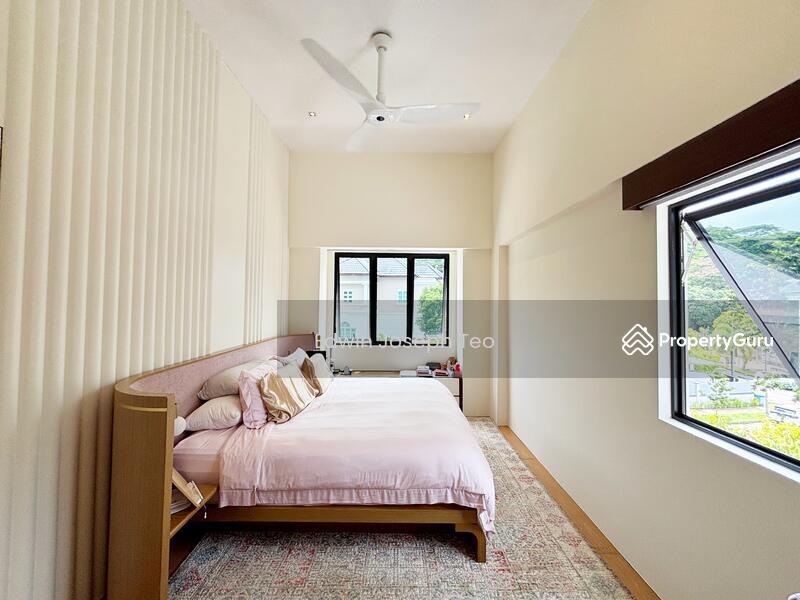 Semi-Detached for Sale: D10, 268209