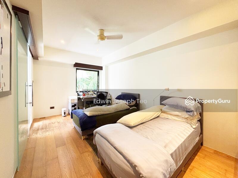 Semi-Detached for Sale: D10, 268209