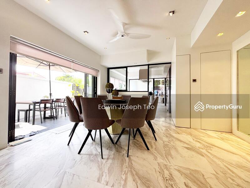 Semi-Detached for Sale: D10, 268209