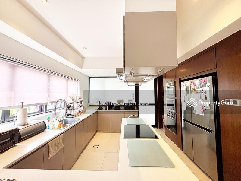 Semi-Detached for Sale: D10, 268209