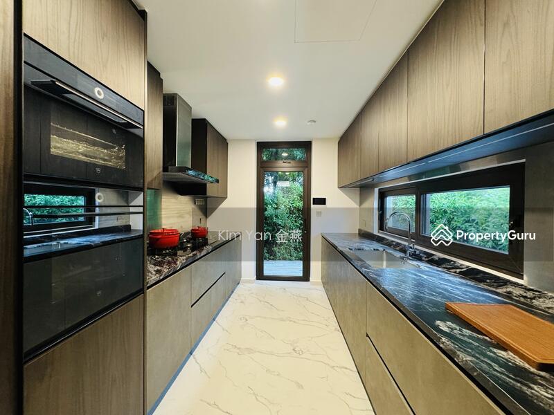 Bungalow for Sale, Brand new Bungalows with pool & lift, 6 bedrooms ensuite,Premium finishes, furnished wet&dry kitchen, SGD 11,500,000 | Freehold