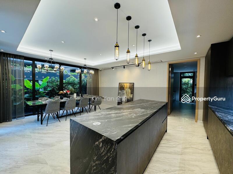 Bungalow for Sale, Brand new Bungalows with pool & lift, 6 bedrooms ensuite,Premium finishes, furnished wet&dry kitchen, SGD 11,500,000 | Freehold
