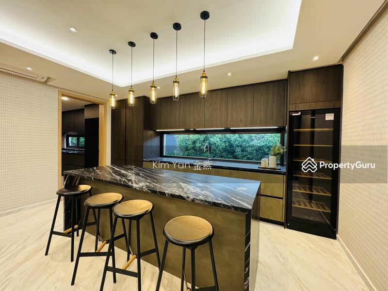 Bungalow for Sale, Brand new Bungalows with pool & lift, 6 bedrooms ensuite,Premium finishes, furnished wet&dry kitchen, SGD 11,500,000 | Freehold
