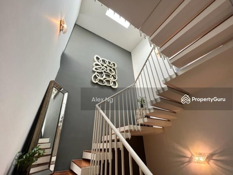 Semi-Detached for Sale, 2.5sty + Basement Semi-D , Contemporary, Pool, Move in, Unblock, SGD 6,990,000 | Freehold