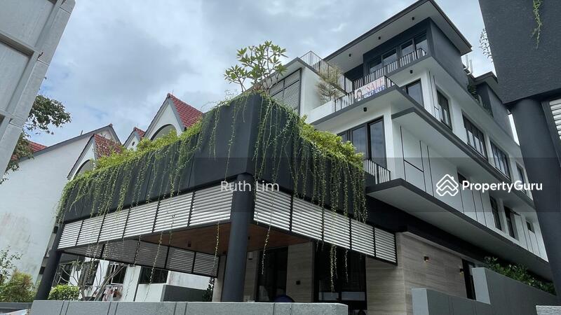 Corner Terrace for Sale: D17, 508000