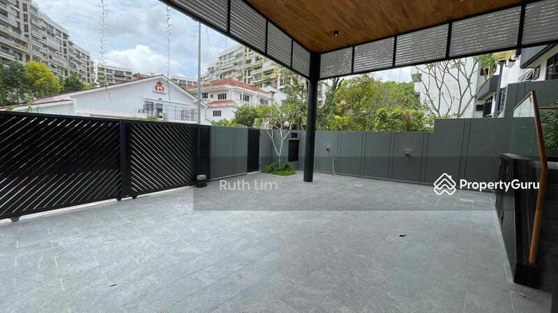 Corner Terrace for Sale: D17, 508000