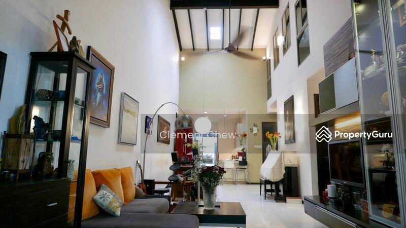 Semi-Detached for Sale: D19, 558190