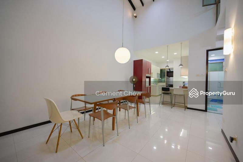 Semi-Detached for Sale: D19, 558190