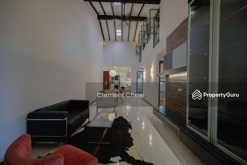 Semi-Detached for Sale: D19, 558190