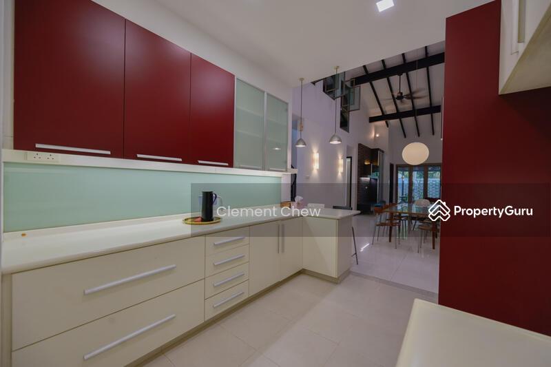 Semi-Detached for Sale: D19, 558190