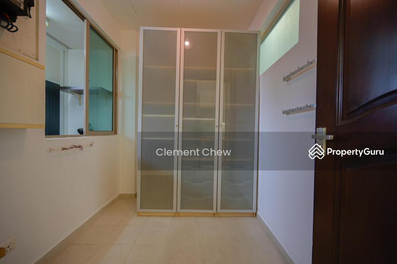 Semi-Detached for Sale: D19, 558190