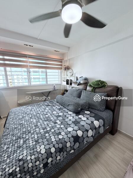 HDB Flat for Sale, 238 Yishun Ring Road, SGD 720,000 | 99-year lease