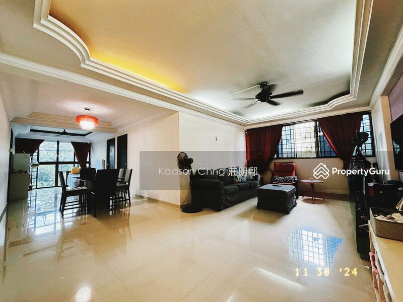 Prop-GPT: HDB Flat: D12  53 Geylang Bahru