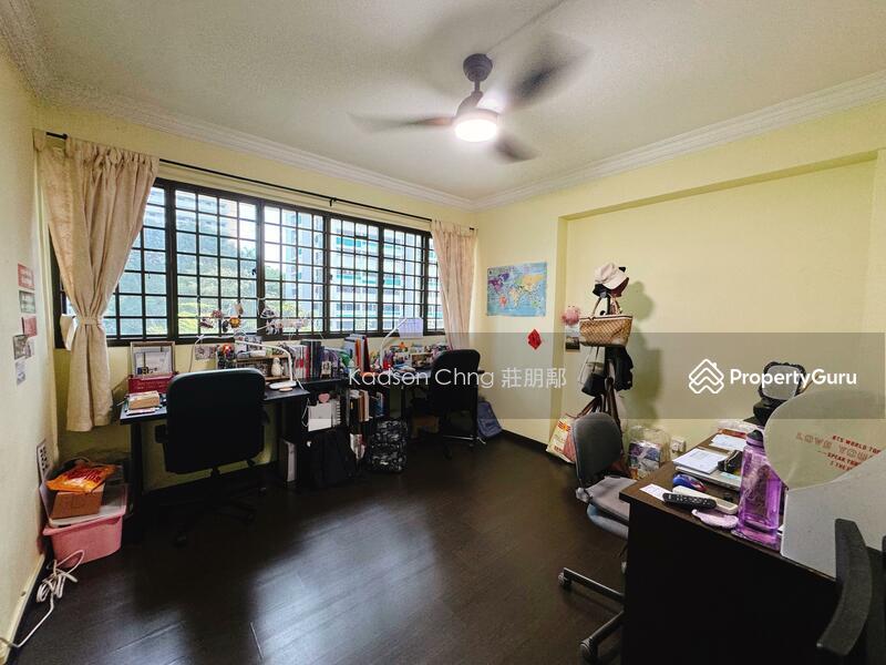 HDB Flat for Sale: D12, 330053