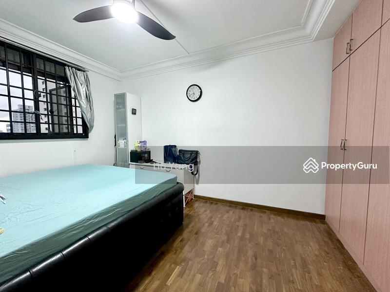 HDB Flat for Sale, 57 Lorong 5 Toa Payoh, SGD 370,000 | 99-year lease
