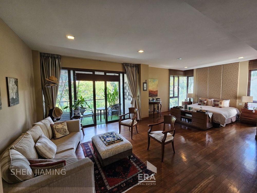 Bungalow - Good Class for Sale, Oriole Crescent, SGD 29,000,000 | Freehold