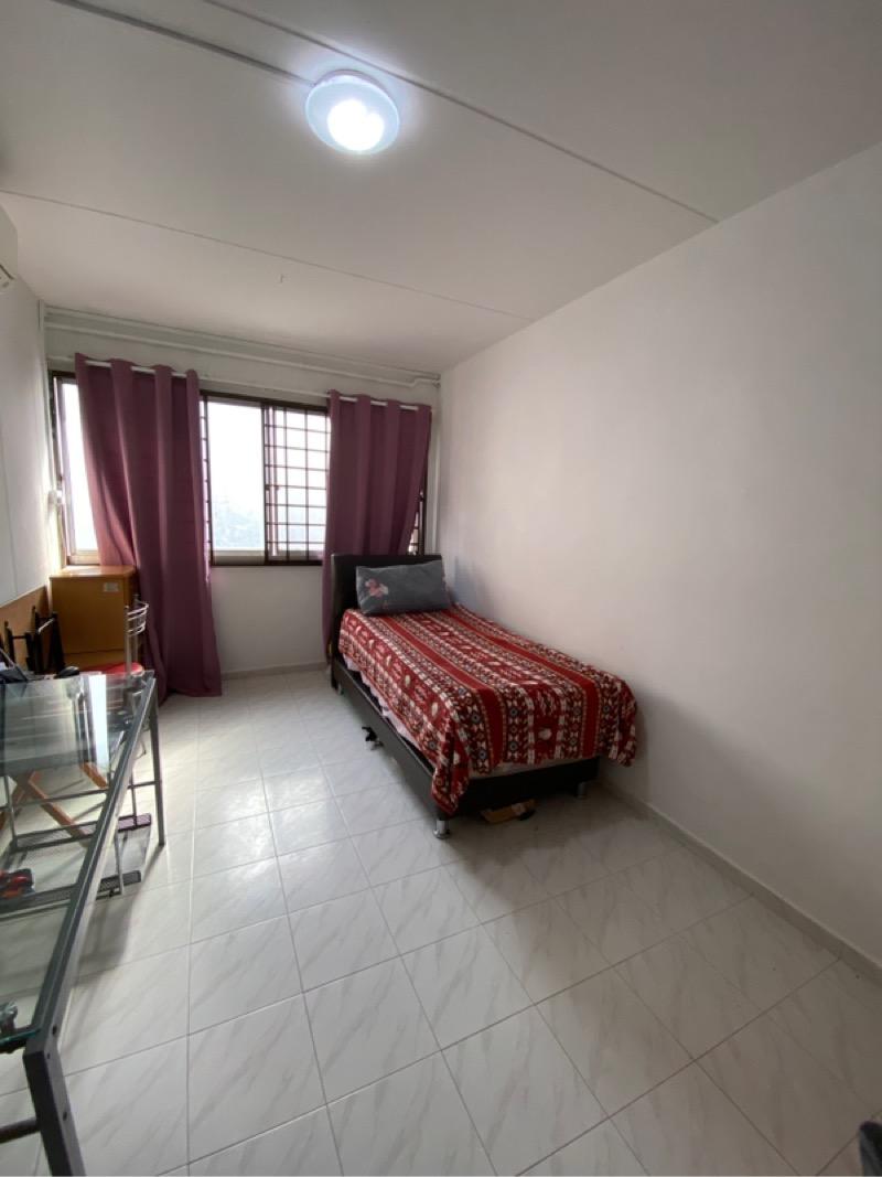 HDB Apartment for Sale, 406 Choa Chu Kang Avenue 3 HDB Apartment For Sale, $580,000, 3 Bed 2 Bath 1,119 sqft $518.00 psf, SGD 580,000 | 99-year Leasehold