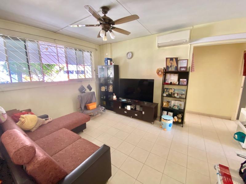 Prop-GPT: HDB Apartment: D23 Choa Chu Kang 236 Choa Chu Kang Central